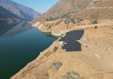 Vantaggi e svantaggi degli impianti di pompaggio dell'acqua con pannelli solari fotovoltaici