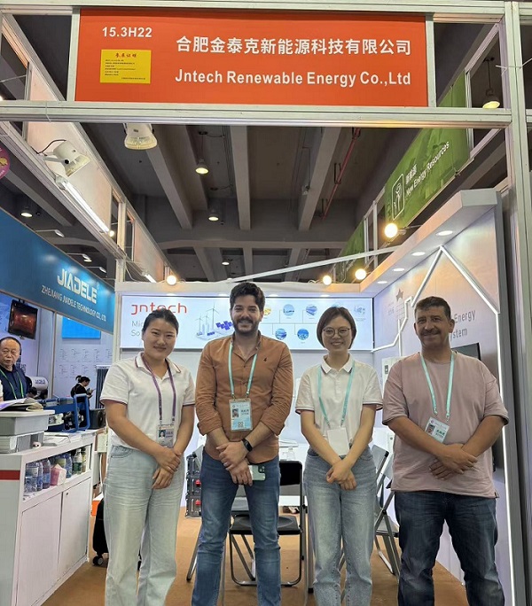 Il viaggio espositivo della Fiera di Canton sulle energie rinnovabili: esplorare un futuro verde e creare un nuovo capitolo di cooperazione
