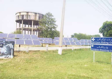 Sistema di pompaggio solare da 22 kW in Pakistan