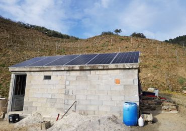 Sistema di pompaggio solare da 1,5 kW in Portogallo
