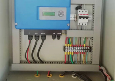 Sistema di pompaggio solare da 2,2 kW in Thailandia